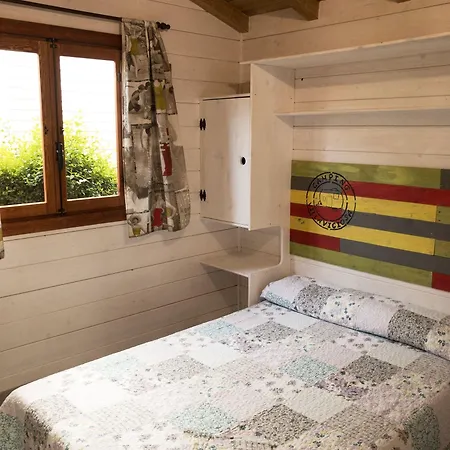 مكان تخييم Villaviciosa 3*