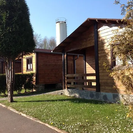 مكان تخييم Villaviciosa 3*