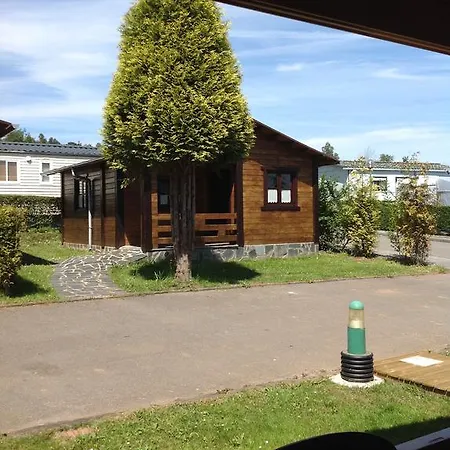 مكان تخييم Villaviciosa