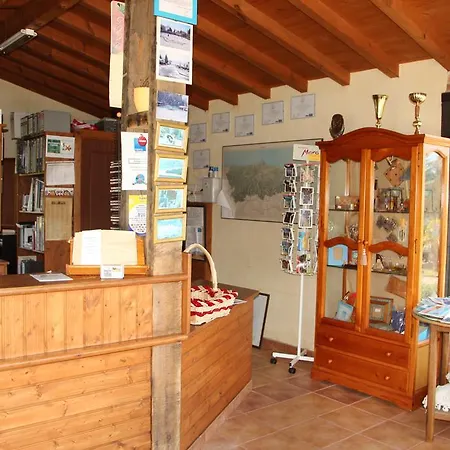 Villaviciosa مكان تخييم 3*